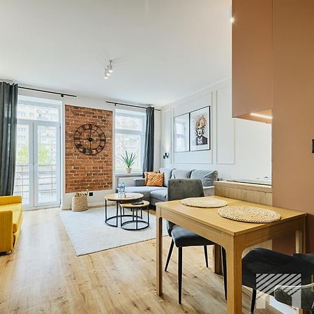 Frida Apartment By Lookap Łódź Dış mekan fotoğraf